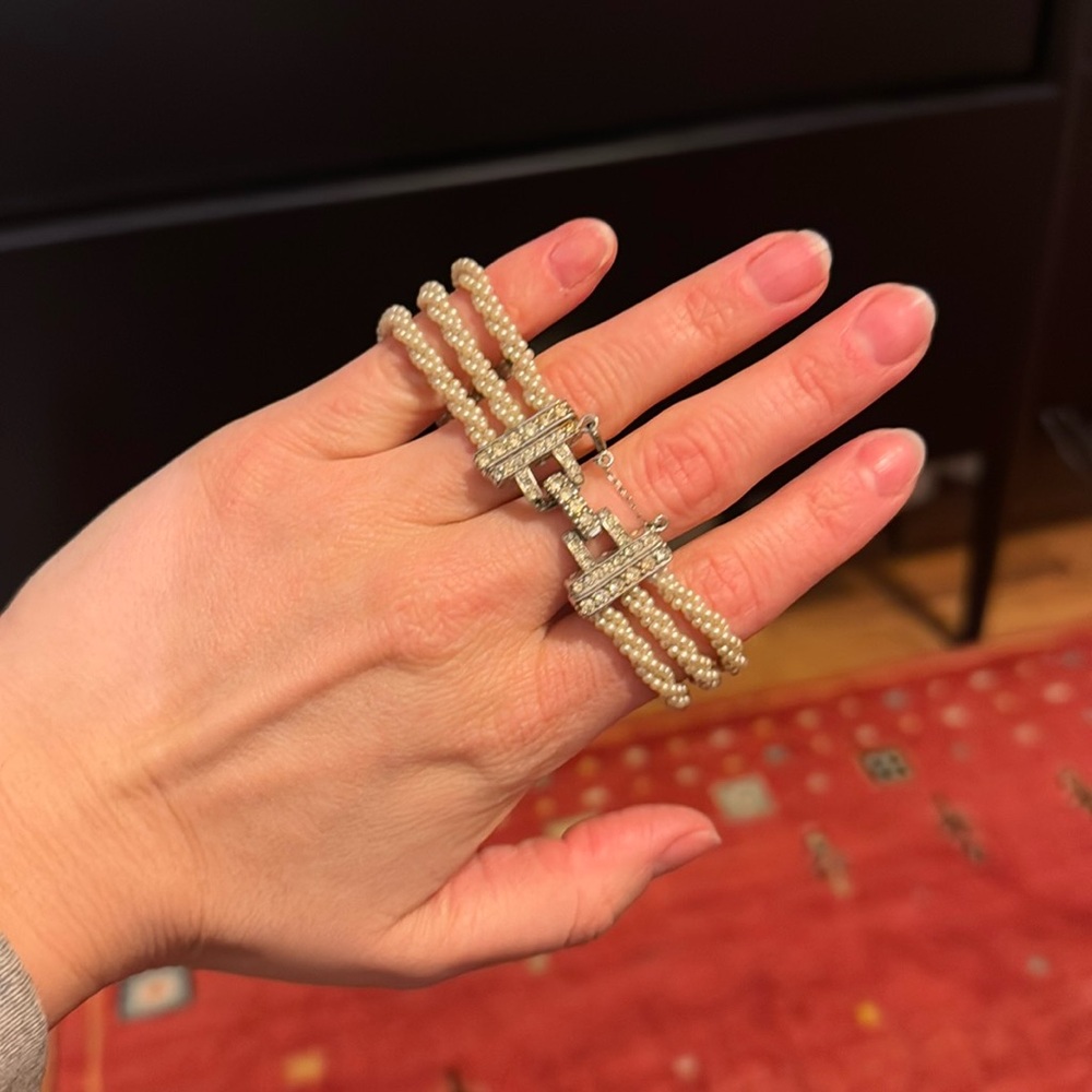 CINER Jewelry Vintage Seed Pearl Bracelet